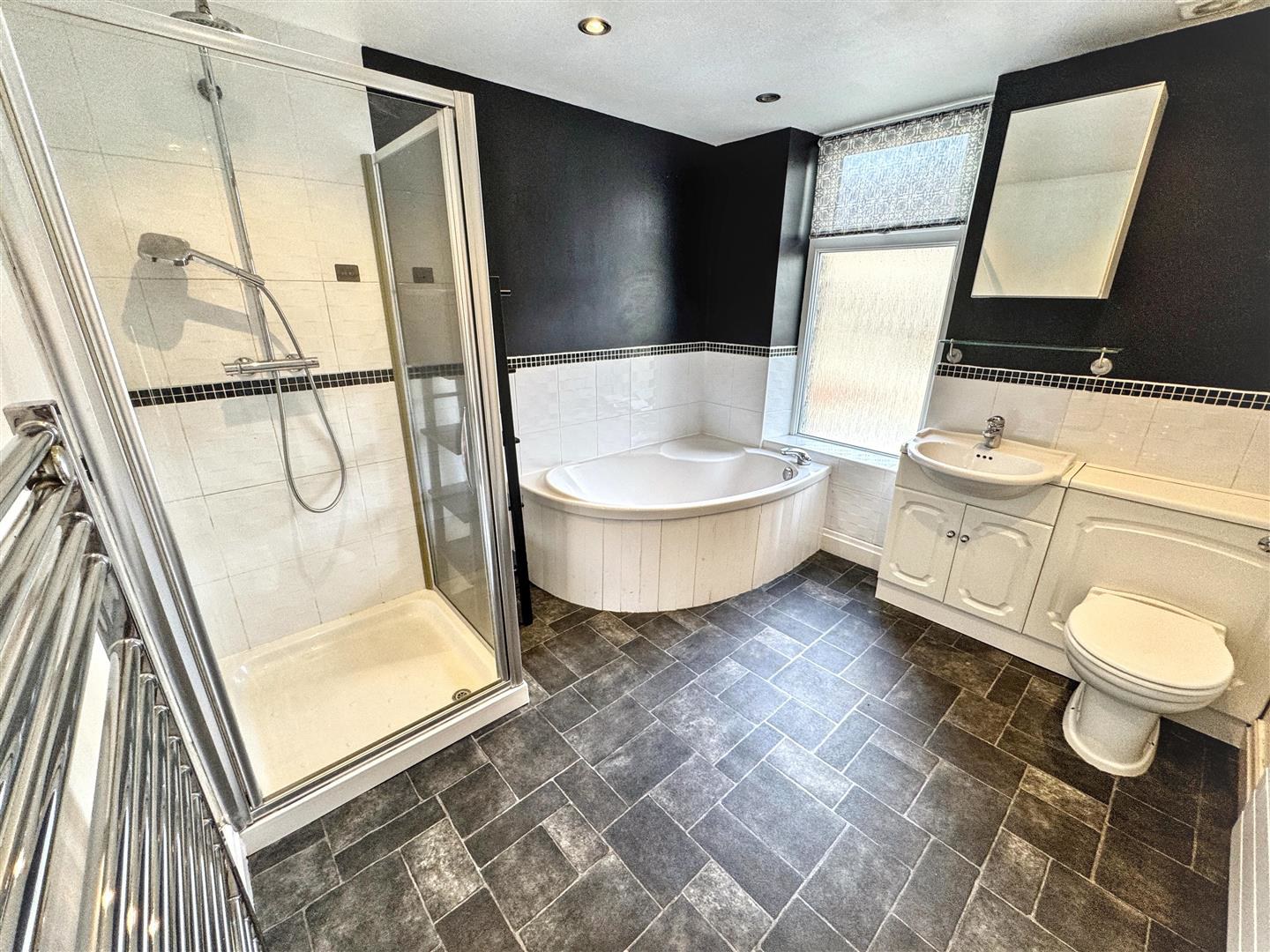 Queen Street, Silsden, Keighley, BD20 0DS, photo 7