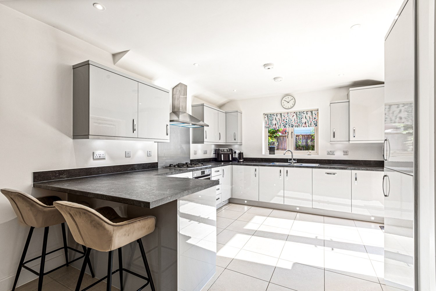 32 Blakenhall Drive, Lutterworth, photo 5