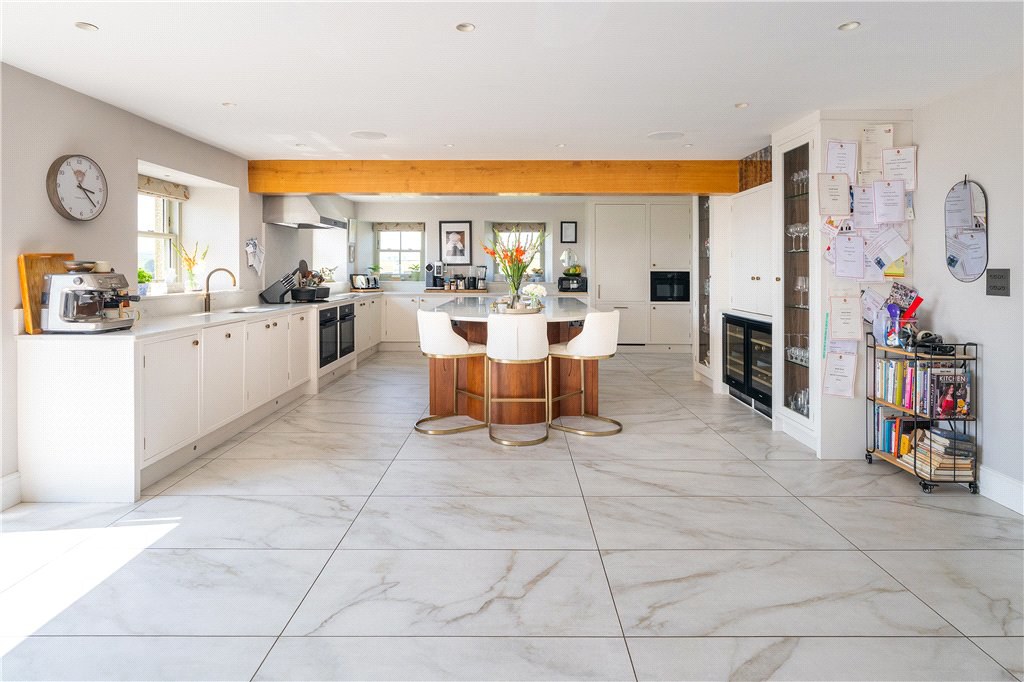 Bolton Road, Silsden, West Yorkshire, BD20, photo 7