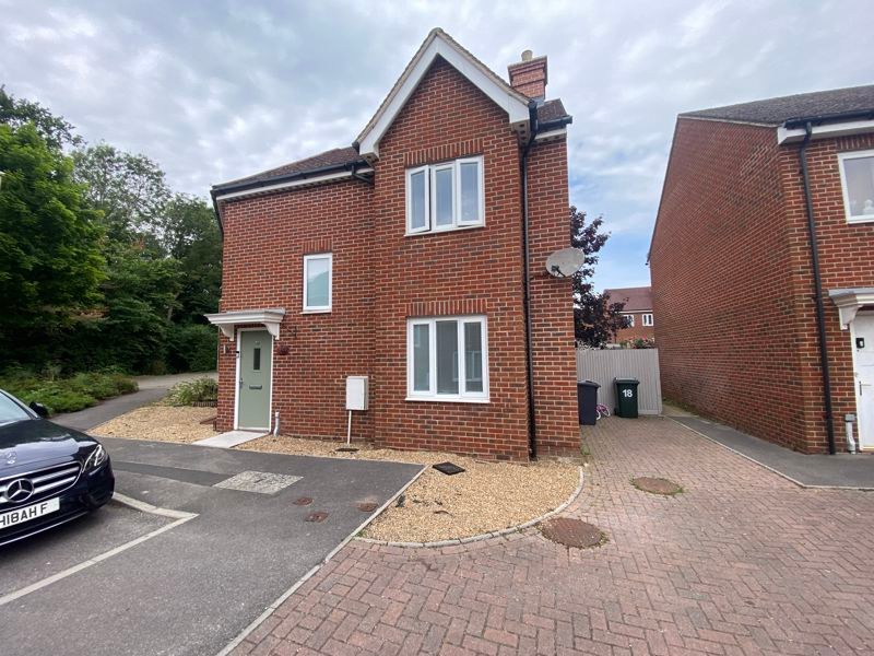 Sand Martin Close