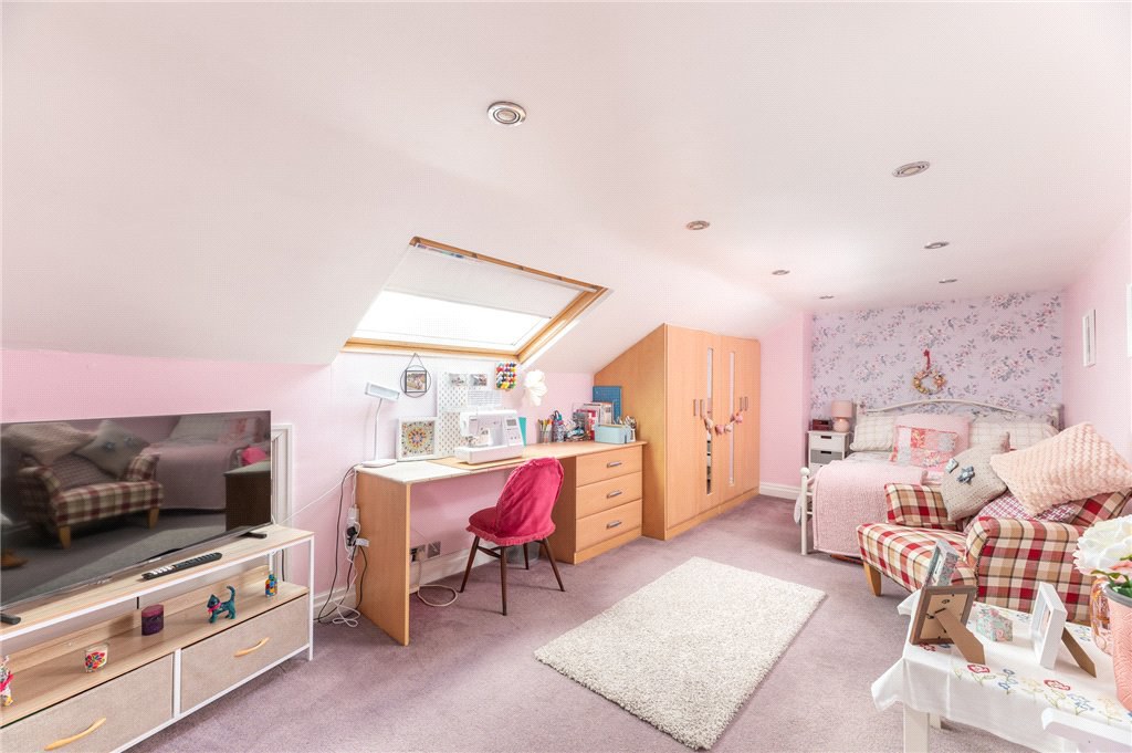 Grosvenor Road, Batley, West Yorkshire, WF17, photo 24