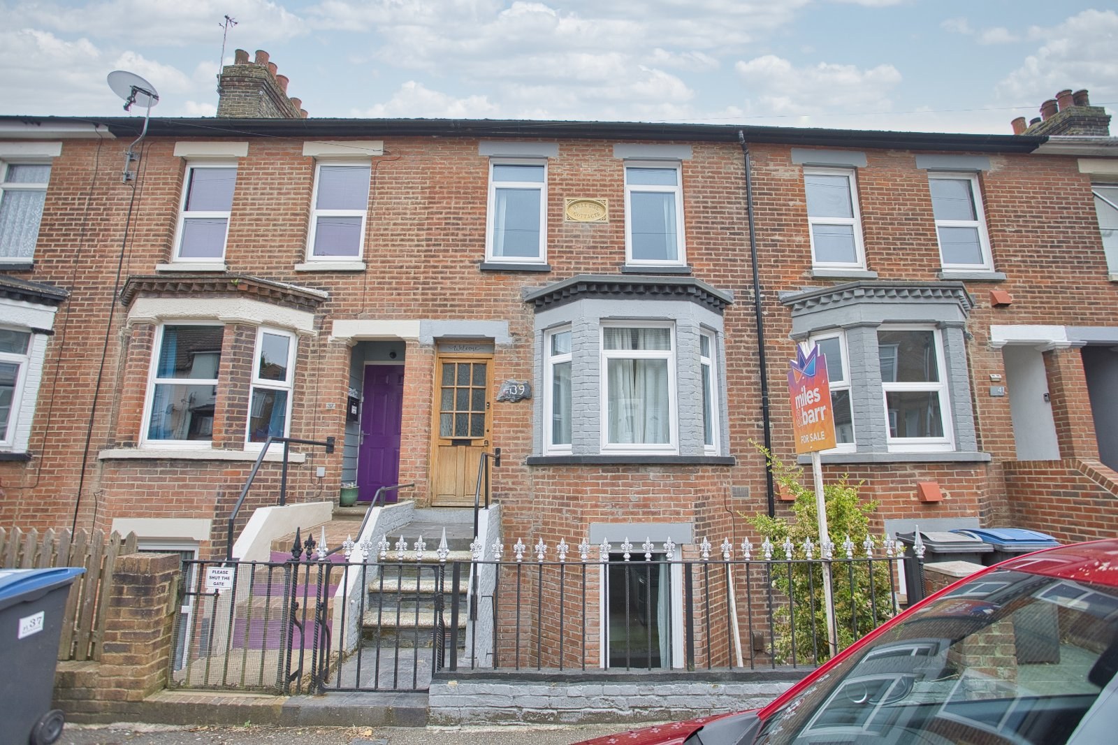 Mayfield Avenue