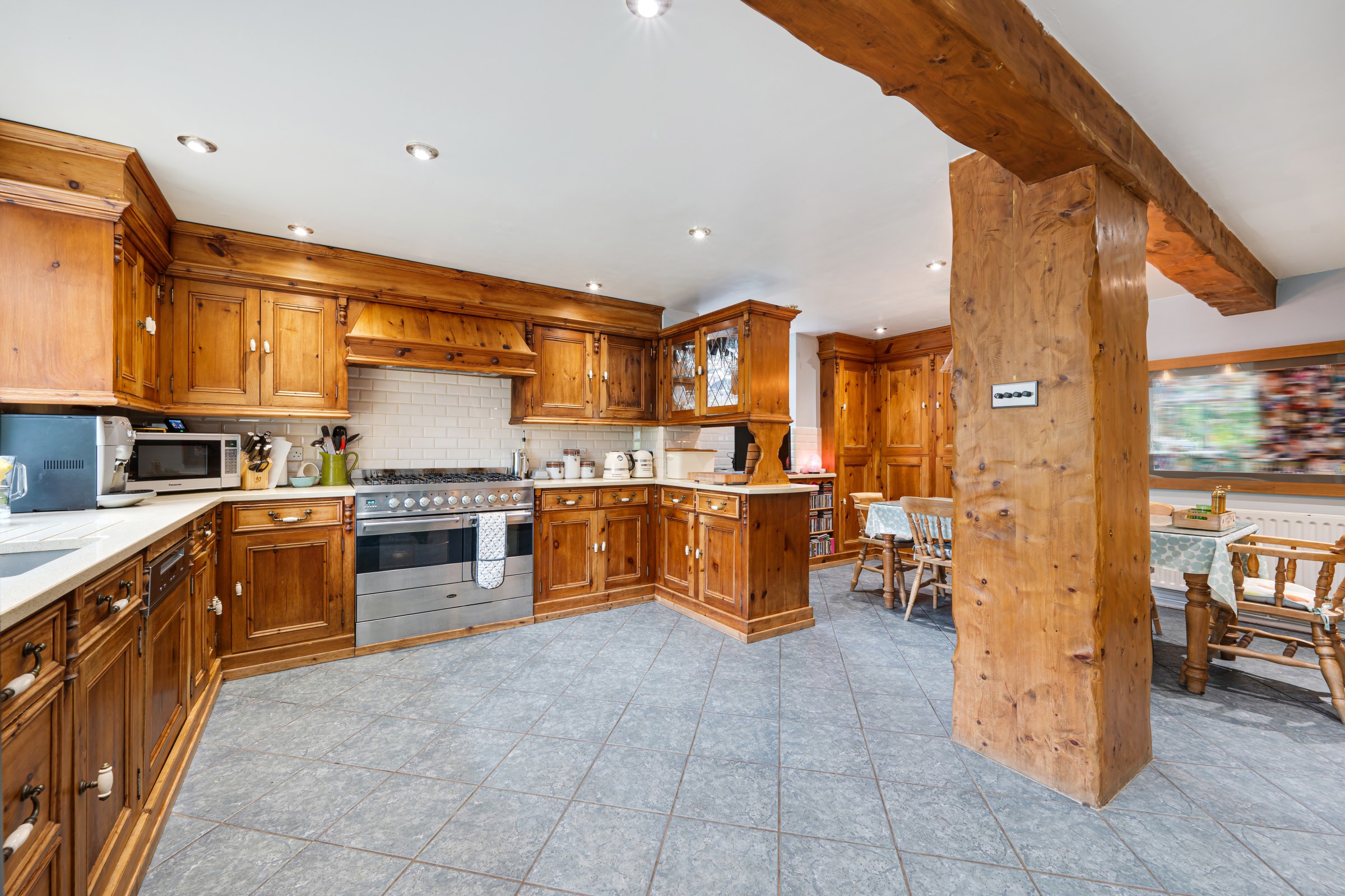 Church Road, Smithills, photo 24