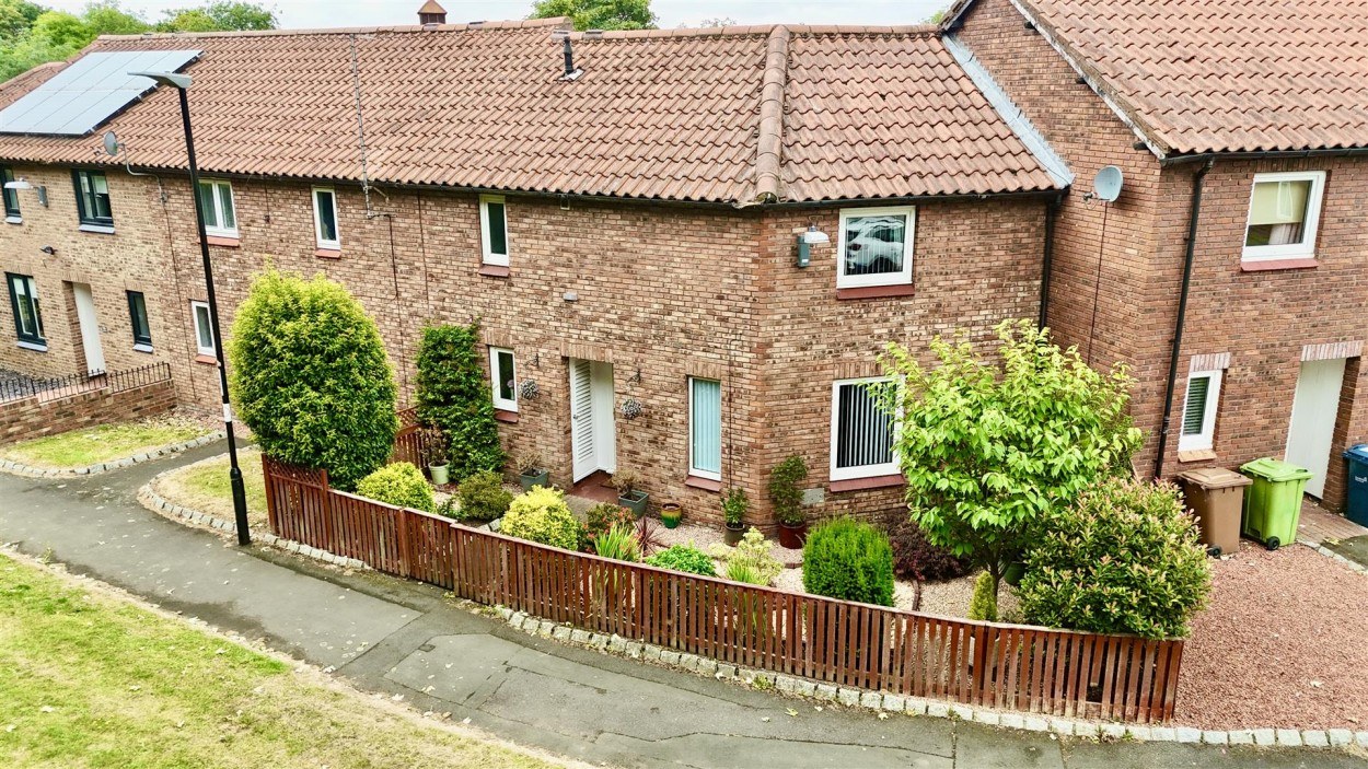 Lomond Close