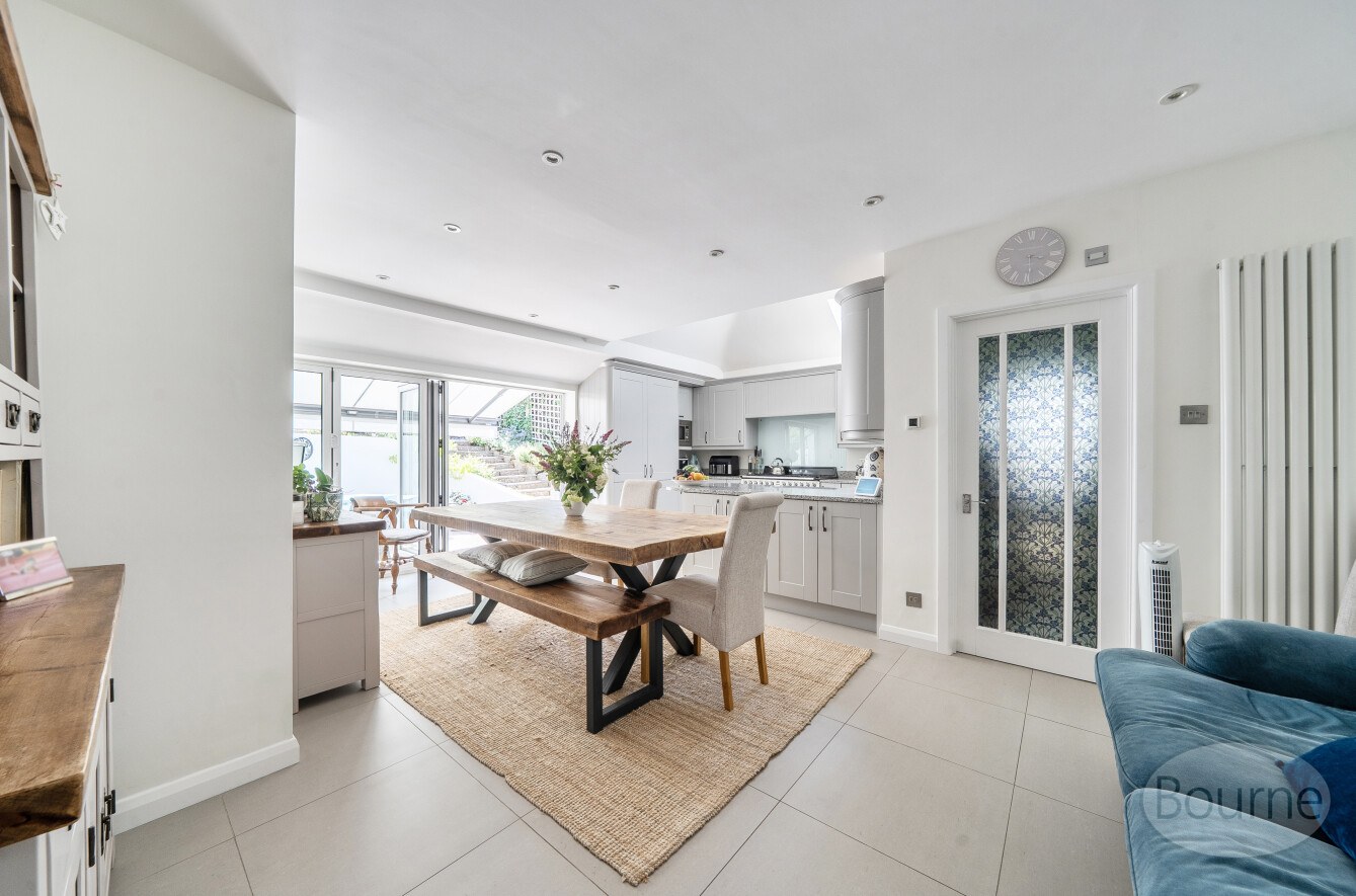 Upper Manor Road, Godalming, Surrey, GU7, photo 7