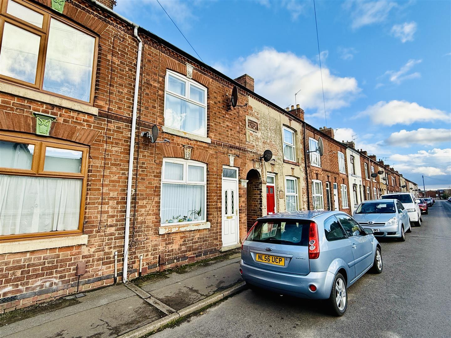 terraced house to rent in Albert Road