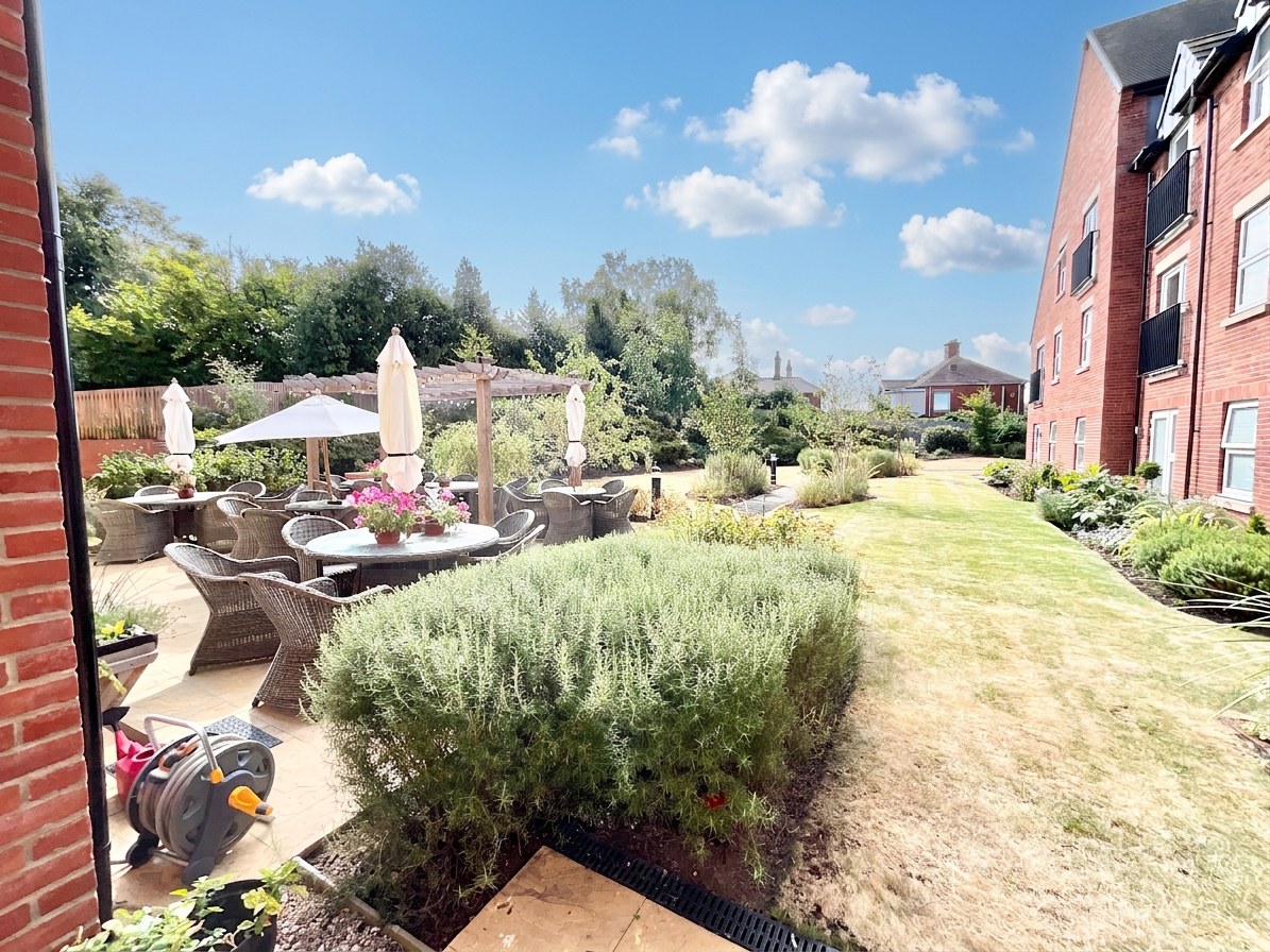 Stafford Street, Market Drayton, TF9, photo 16