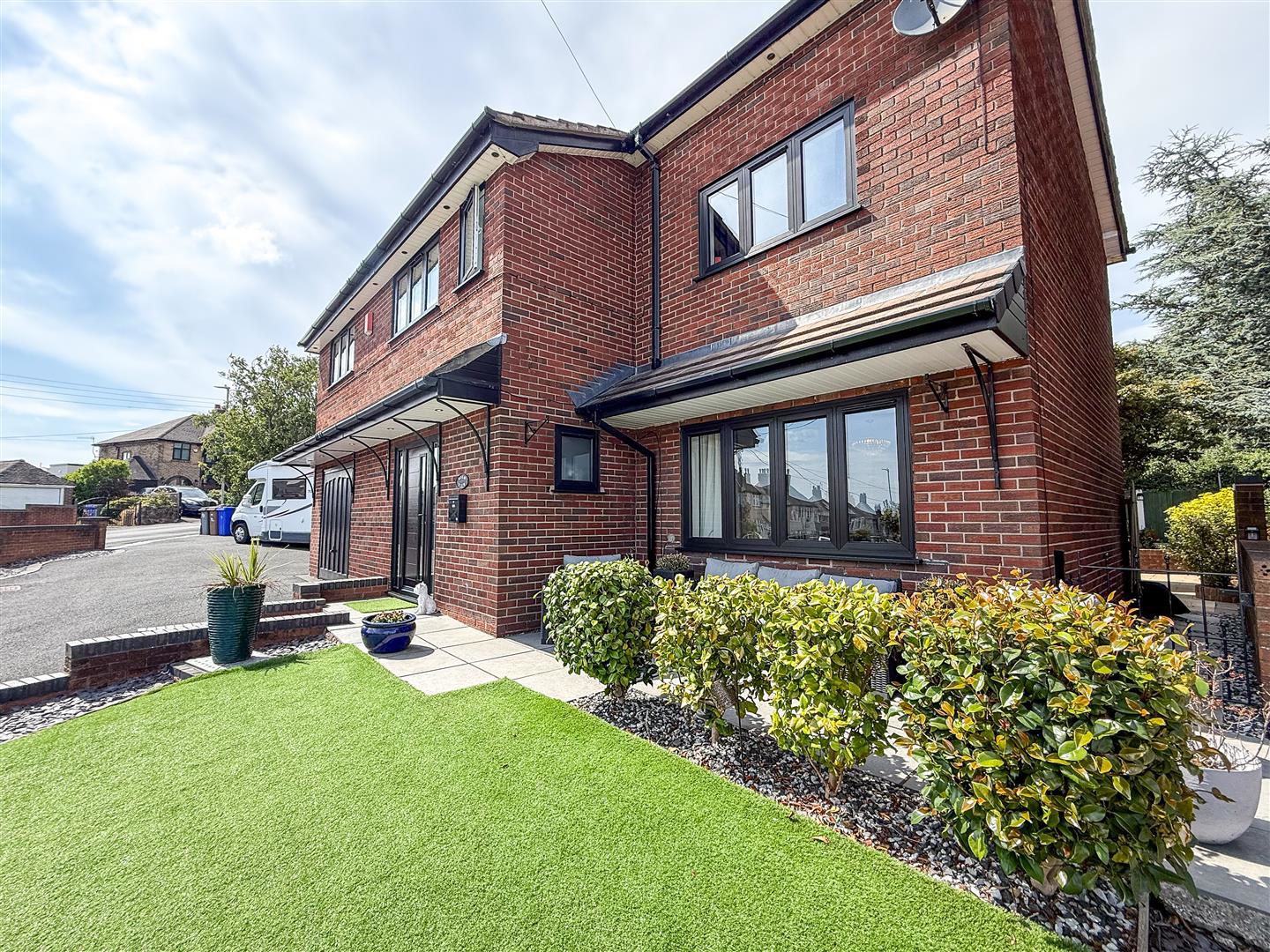 Heakley Avenue, Norton, ST6 8NF, photo 32