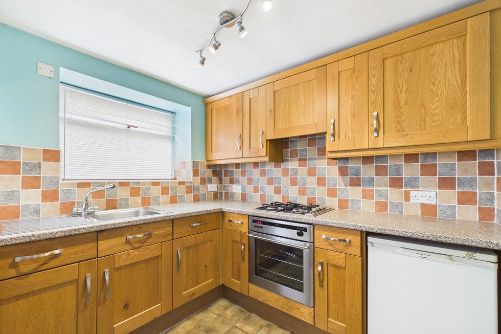 5 Jackson Terrace, Millhead, Carnforth, LA5 9HF, photo 14
