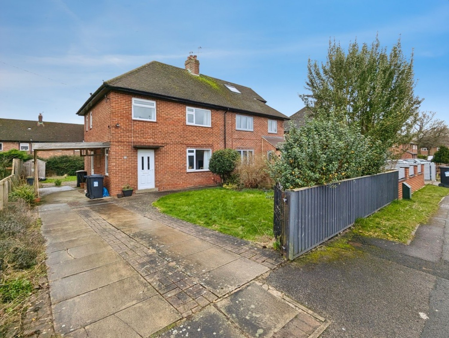 3 bed detached for sale in Ash Road, Harrogate