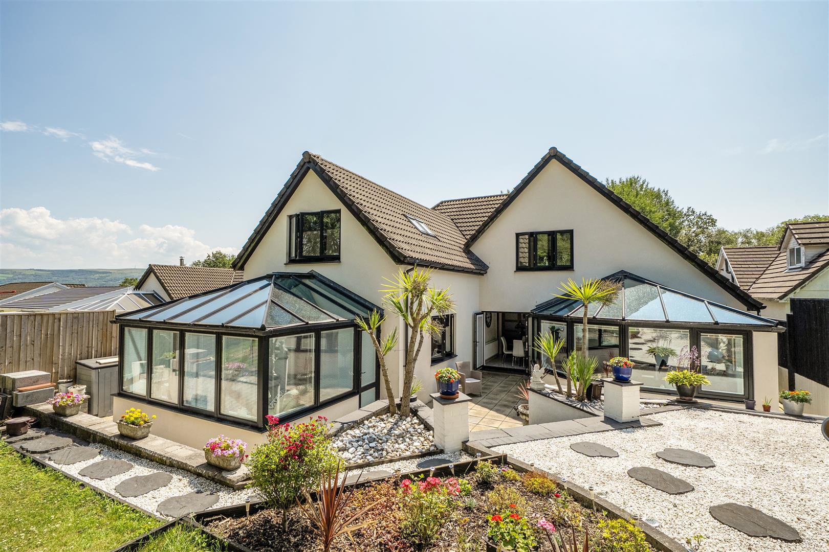 Dyffryn Road, Ammanford, photo 12