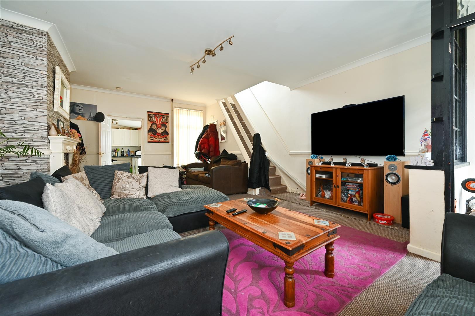 House - Terraced For Sale King Street