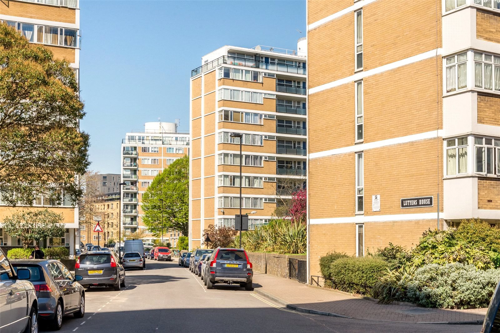 Churchill Gardens, Pimlico, SW1V