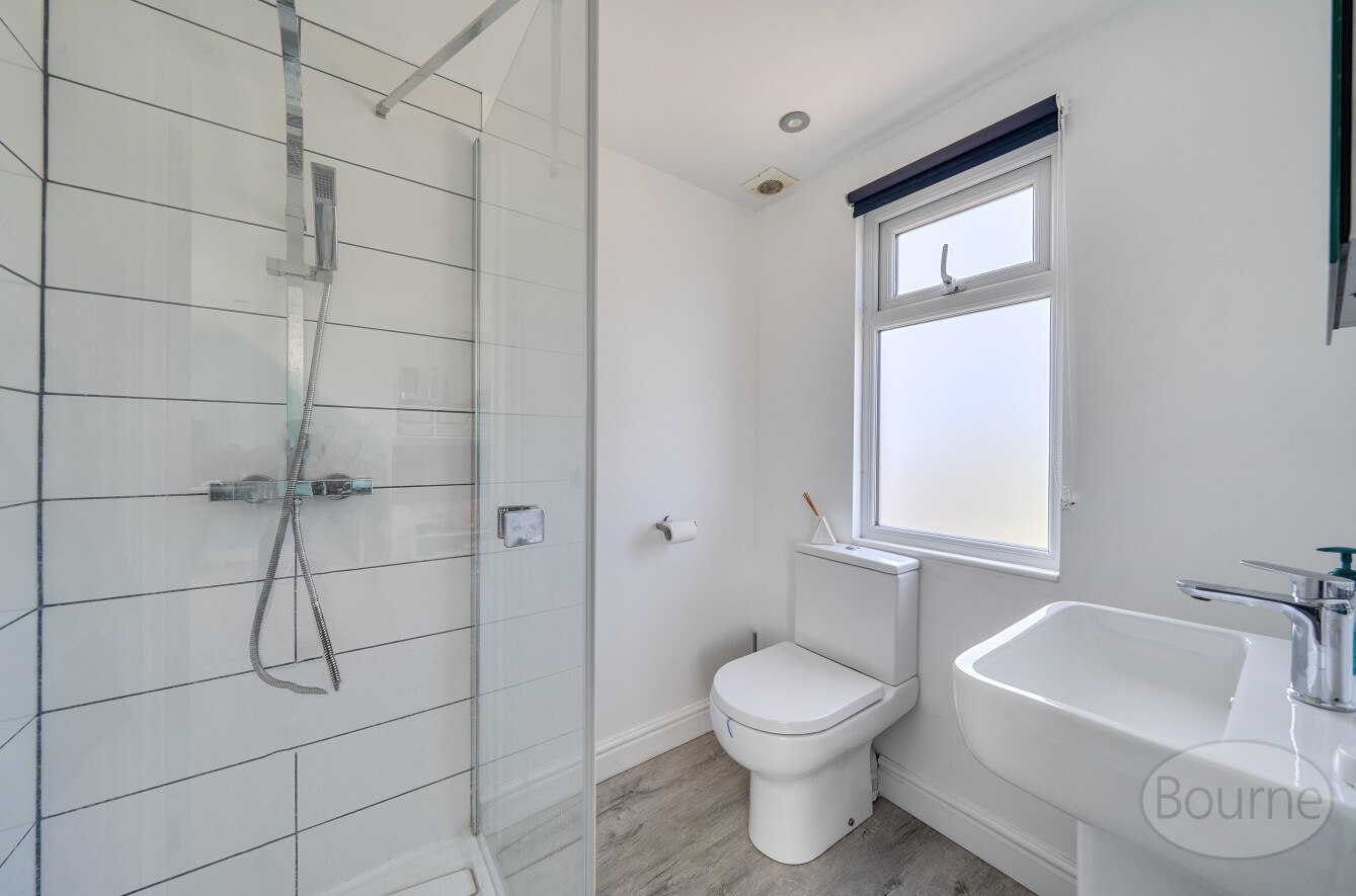 Spring Grove, Godalming, Surrey, GU7, photo 18