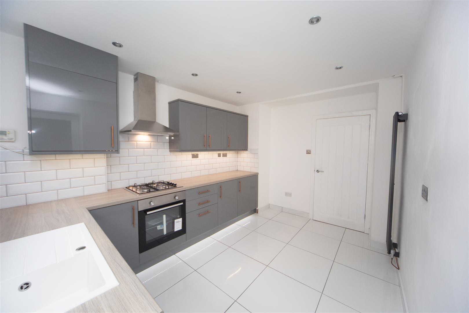 House - End Terrace For Rent Bryn Eirw