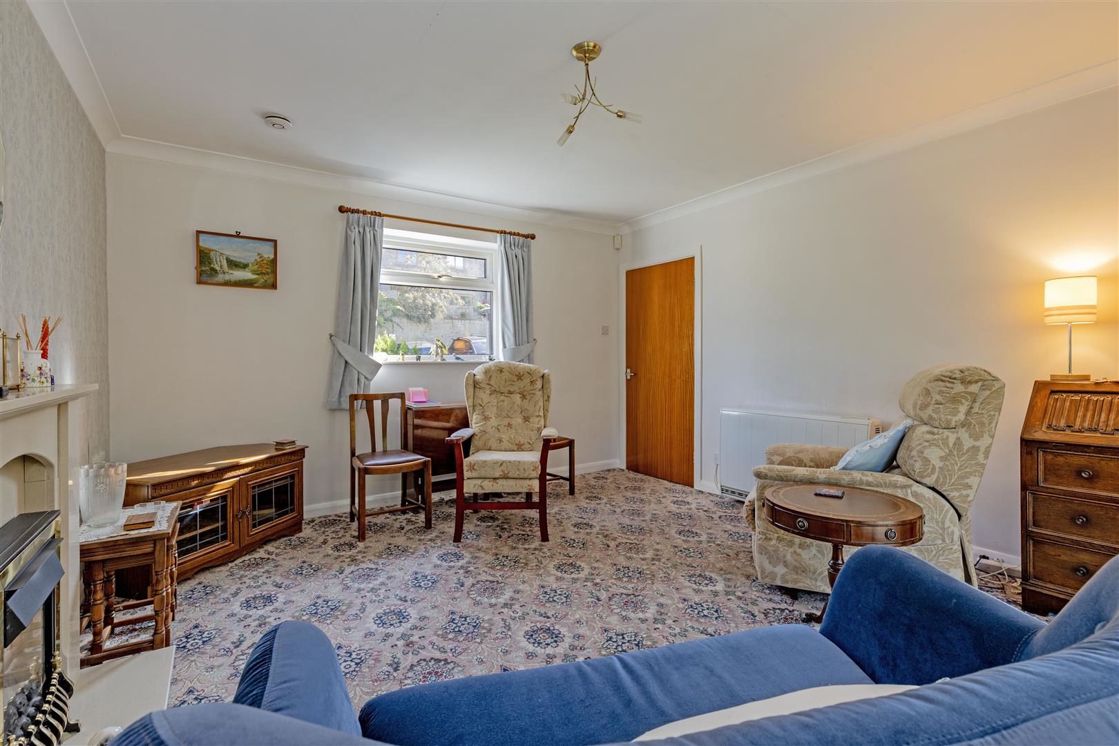 Ladybower Drive, Hathersage, Hope Valley, photo 12
