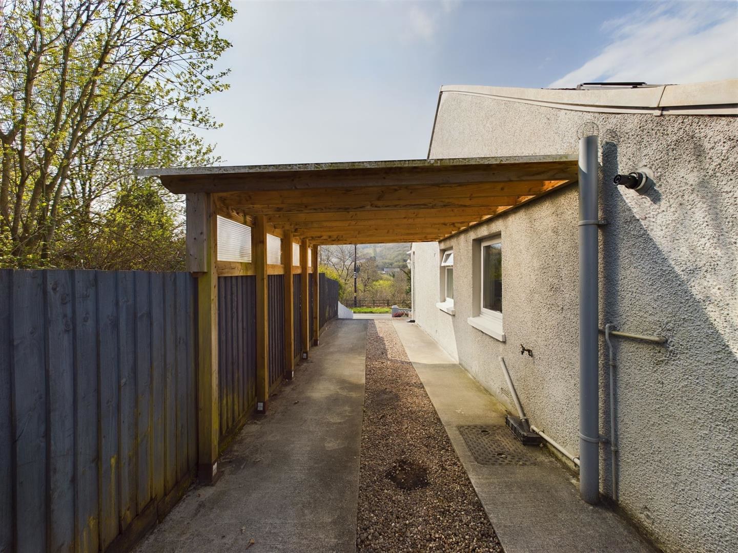 Folland Road, Glanamman, Ammanford, photo 19