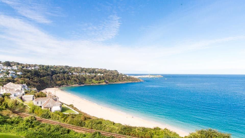 Headland Road, Carbis Bay