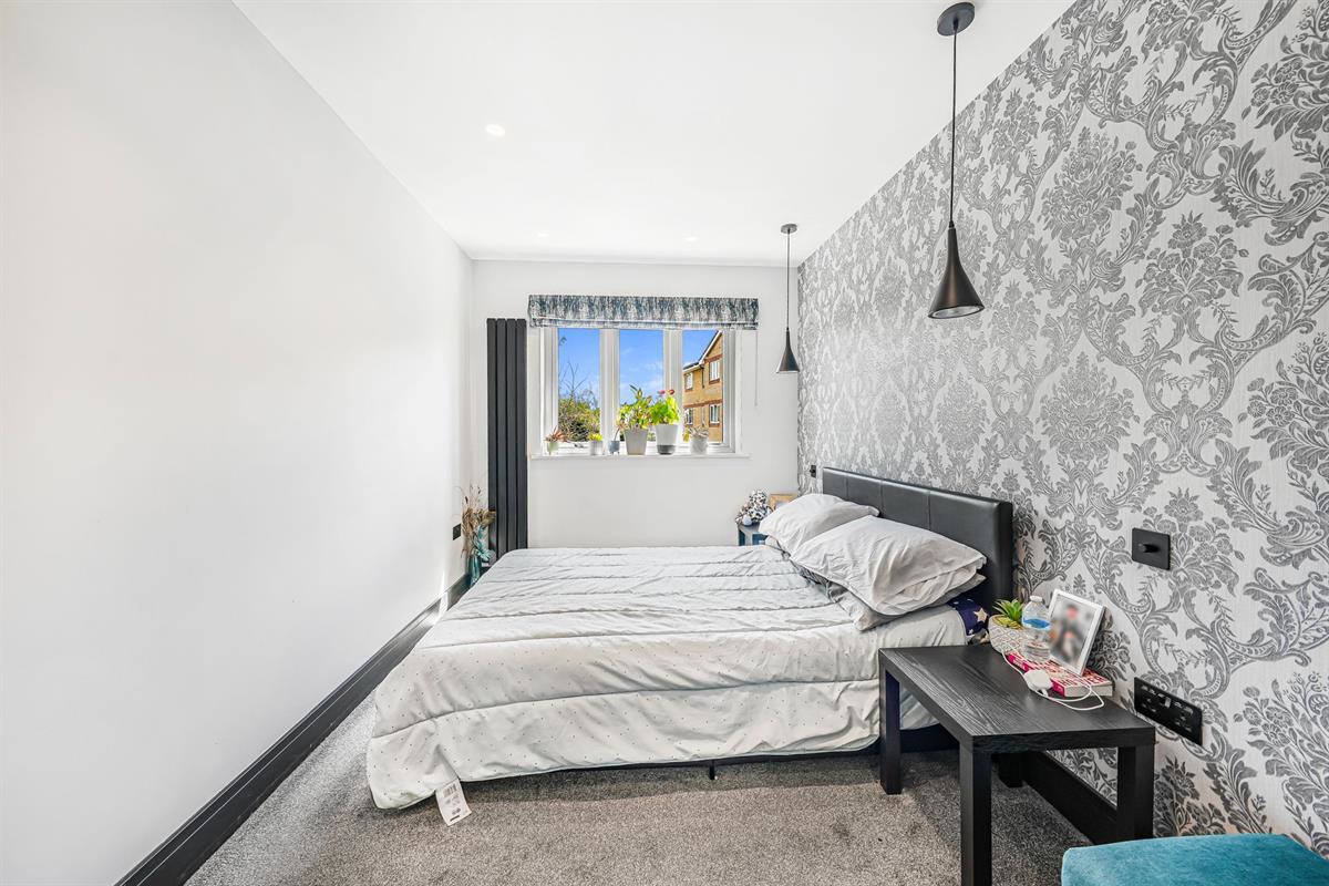 Bentley Drive, Harlow, photo 17