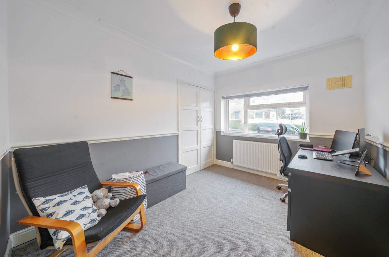 SNAPE HILL CRESCENT, DRONFIELD, DERBYSHIRE, S18, photo 12
