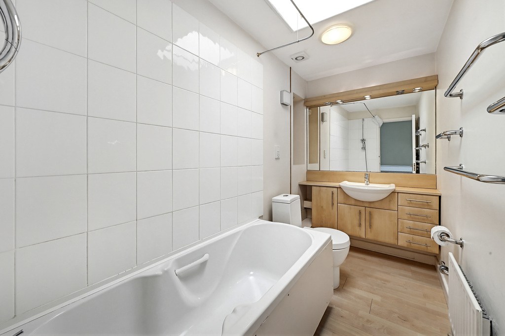 Mount Pleasant Road, Ealing, London, W5, photo 15