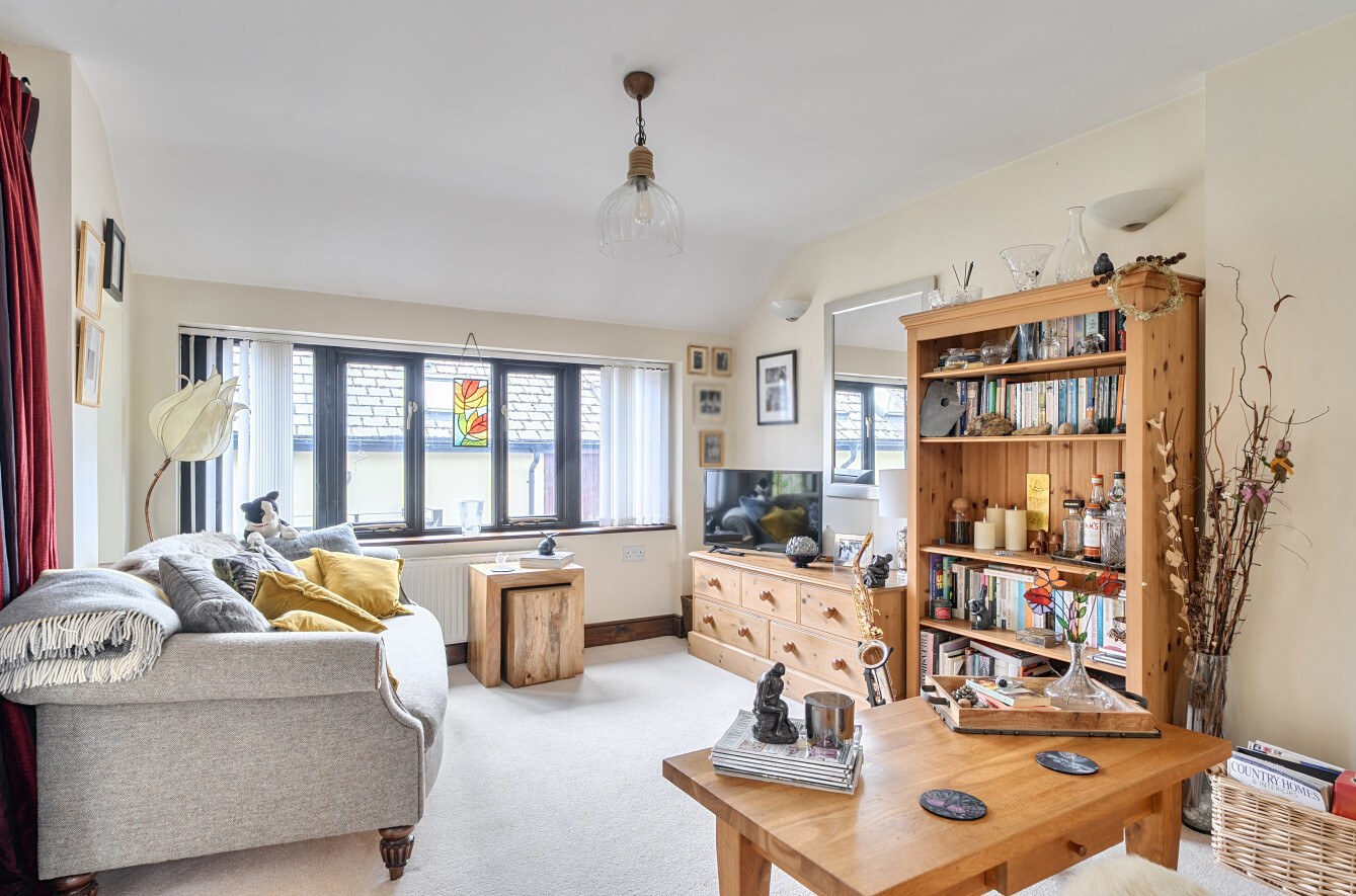 Hills Mews, Courtland Road, Wellington, Somerset, TA21, photo 5