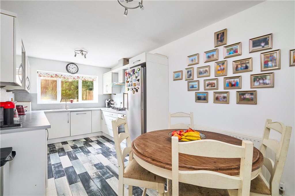 East Causeway Crescent, Leeds, West Yorkshire, LS16, photo 3