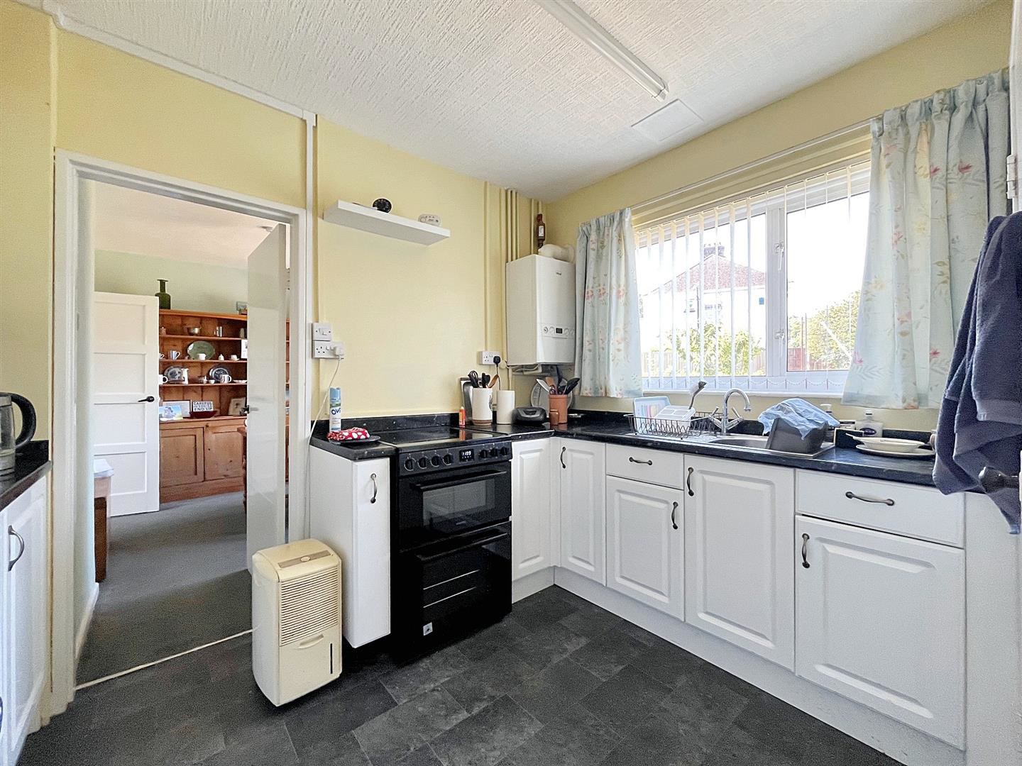 Ringwood Avenue, Newport, photo 6
