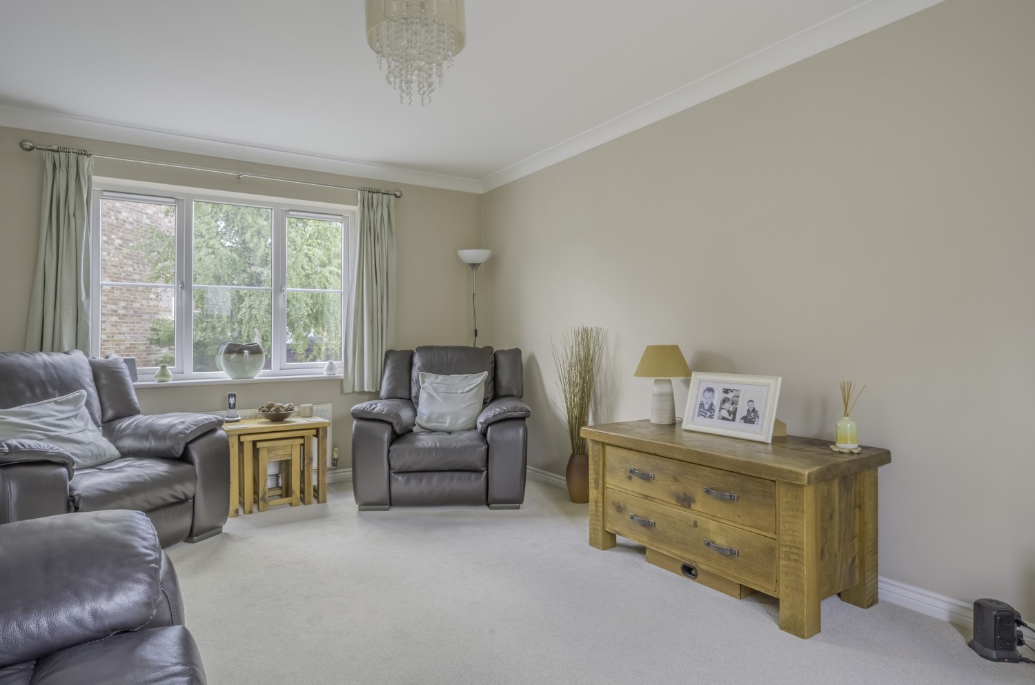 Fawley Close, Swindon, SN25, photo 4