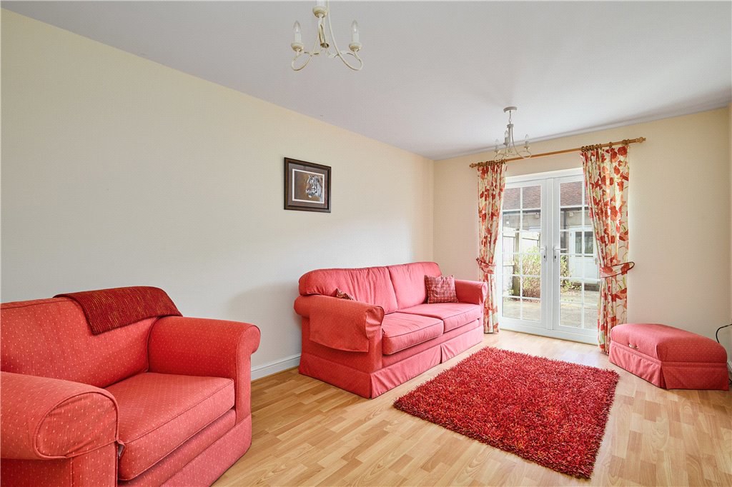 Scalebor Square, Burley in Wharfedale, Ilkley, West Yorkshire, LS29, photo 7