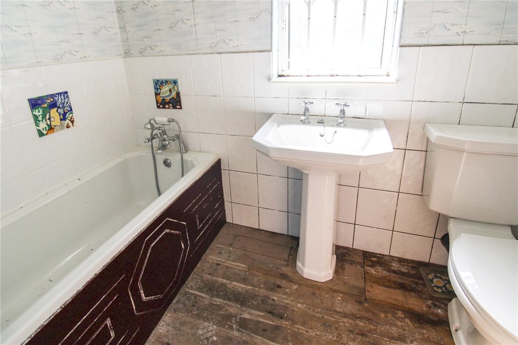 Bingley Road, Lees Moor, Keighley, West Yorkshire, BD21, photo 10