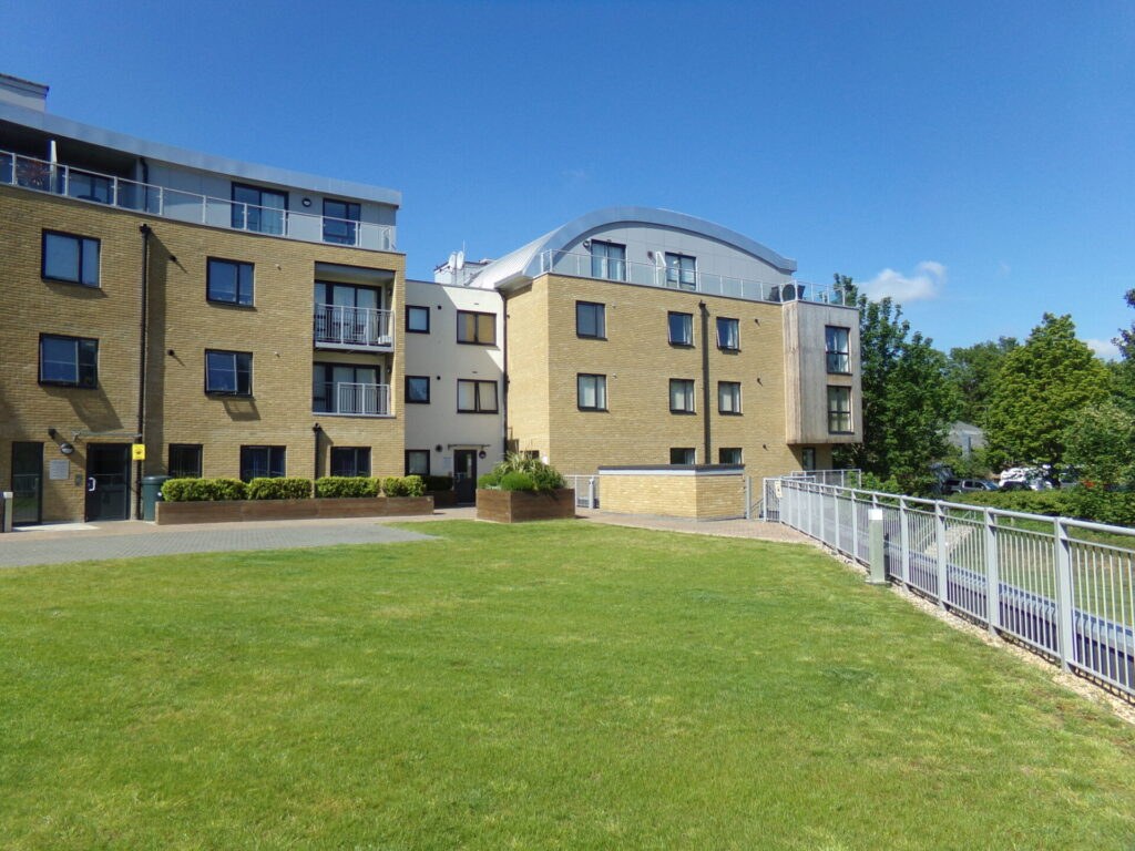 Smeaton Court - Hertford - Herts -