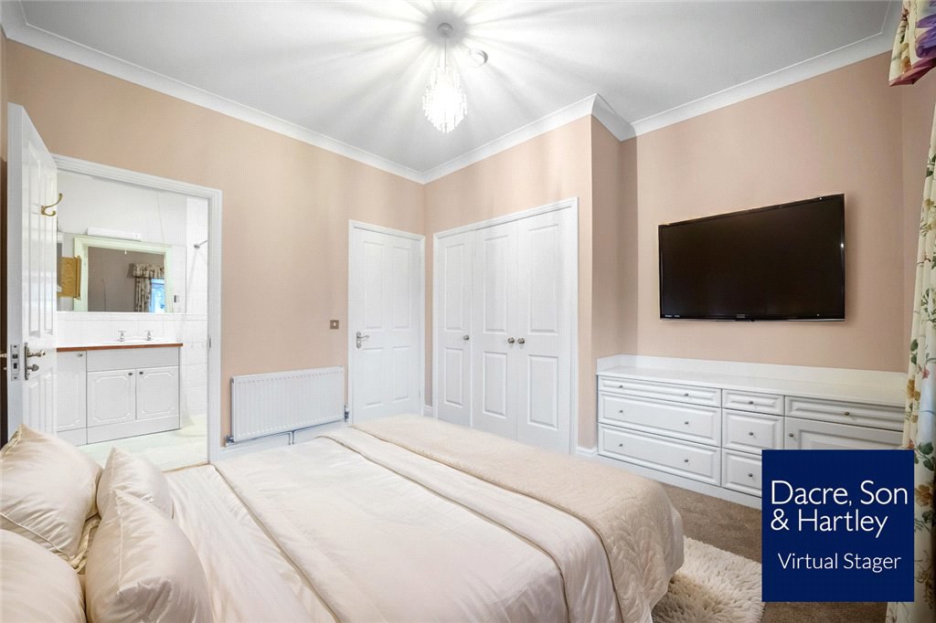 West Court, Hollins Hall, Killinghall, Harrogate, HG3, photo 5