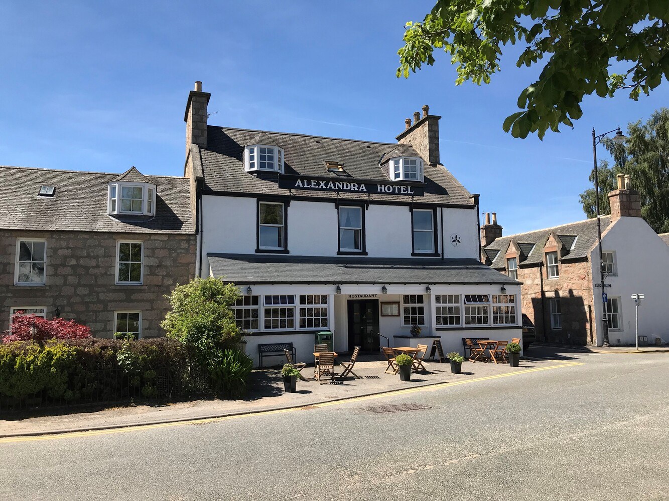 Alexandra Hotel