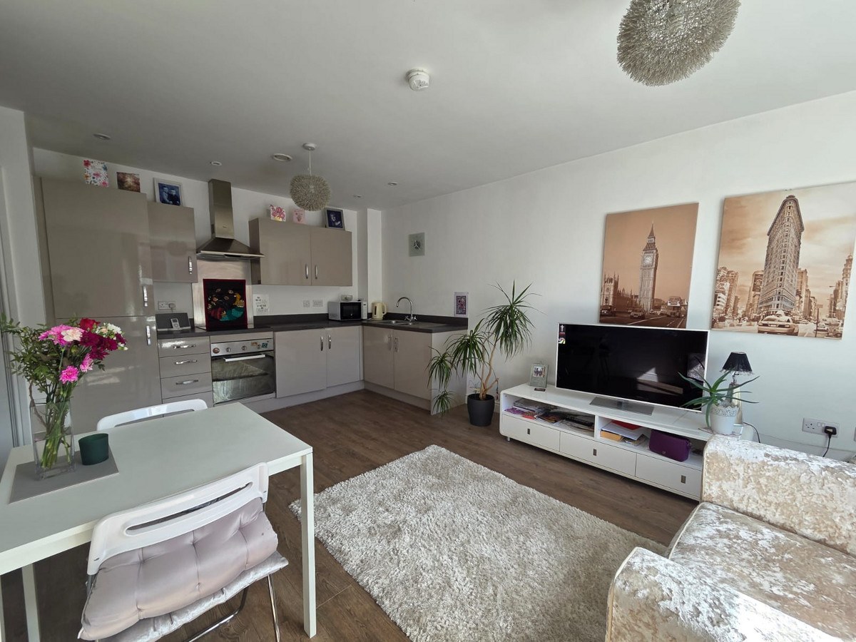 Woodside Park, Rugby, CV21