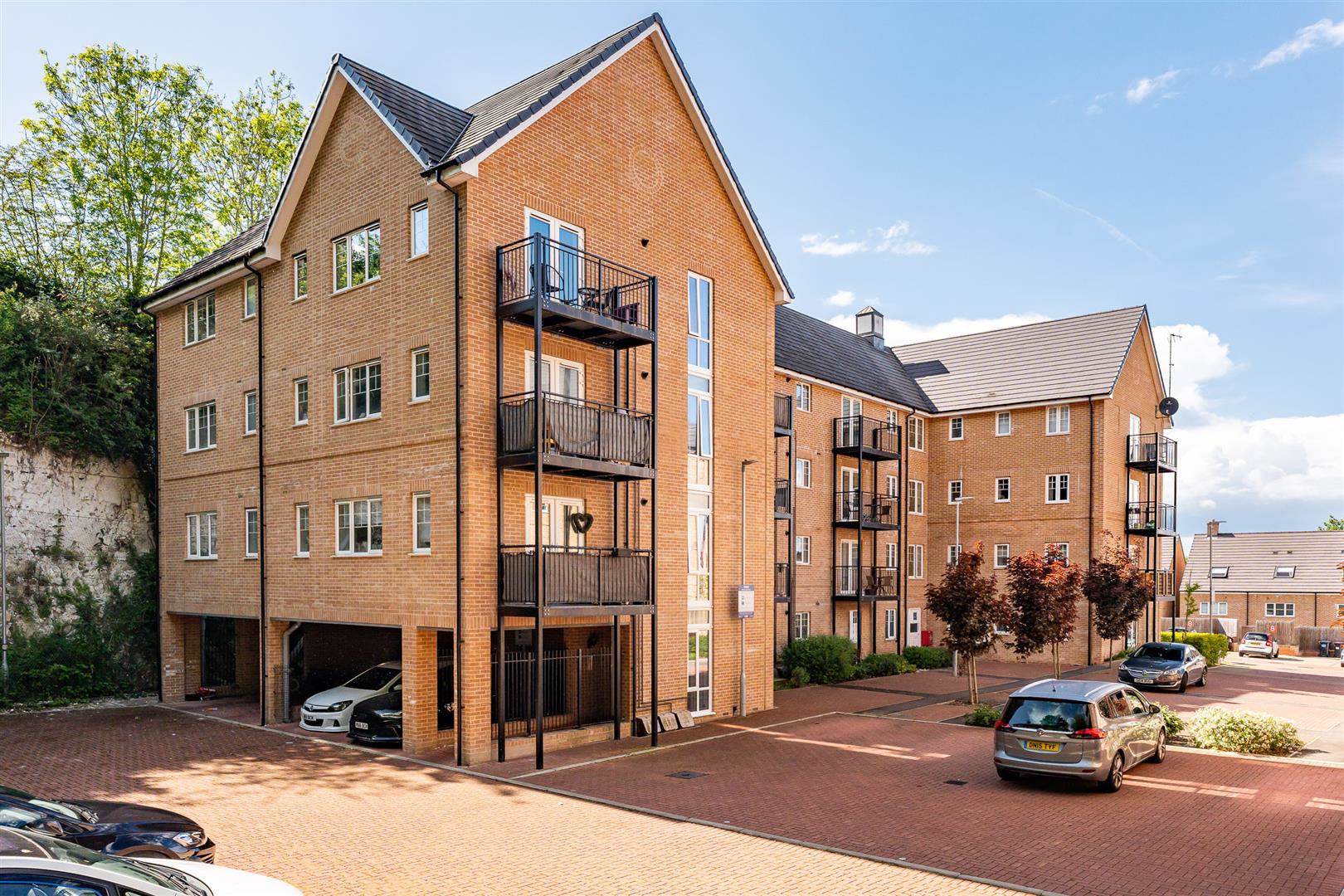 Arnold Close