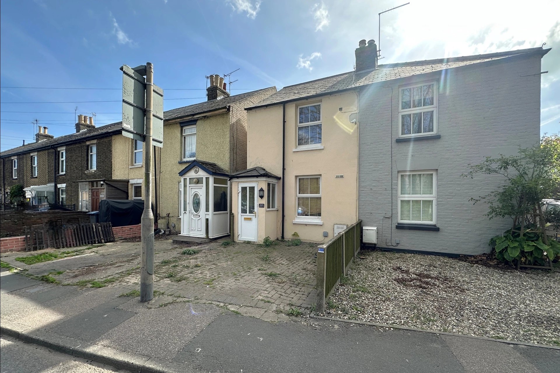 Gladstone Road