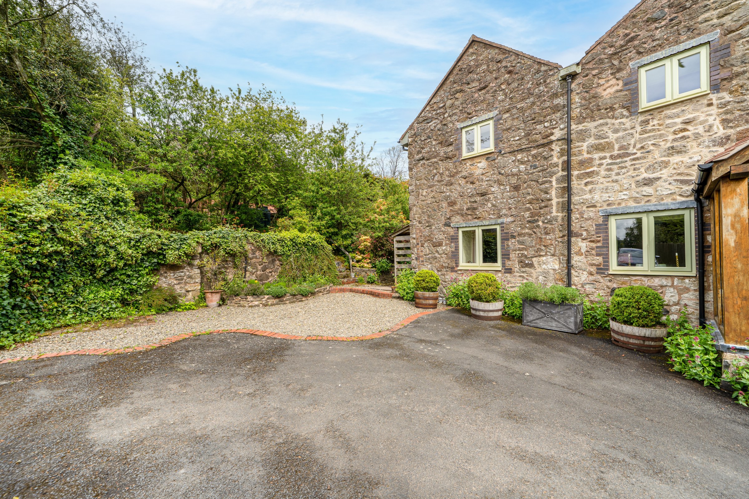 Hopton Bank, Hopton Wafers, DY14, photo 39