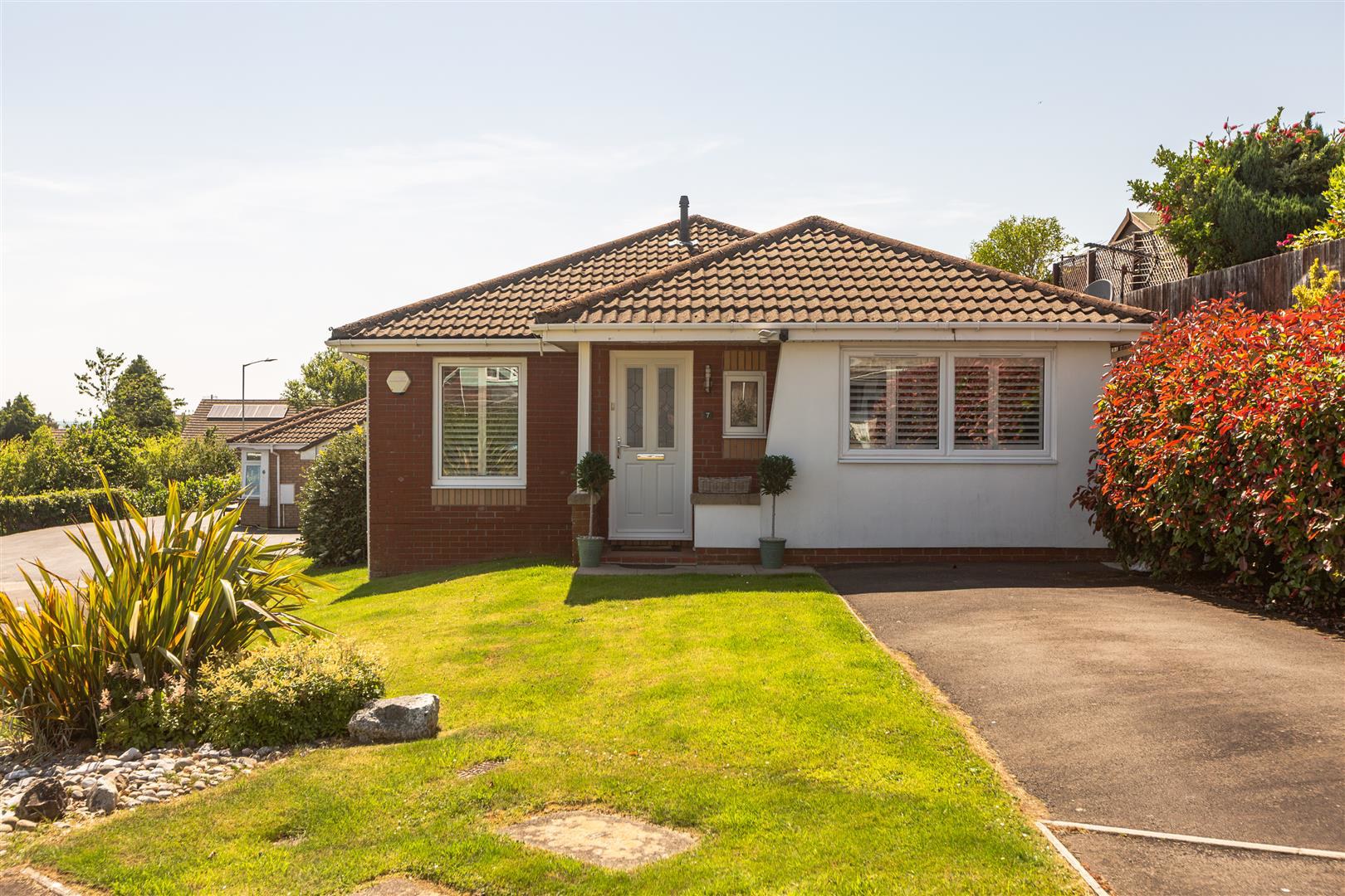 Llwyn Rhedyn, Sketty, Swansea