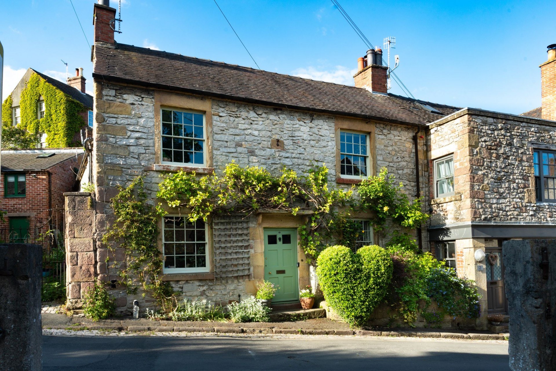 House For Sale The Dale