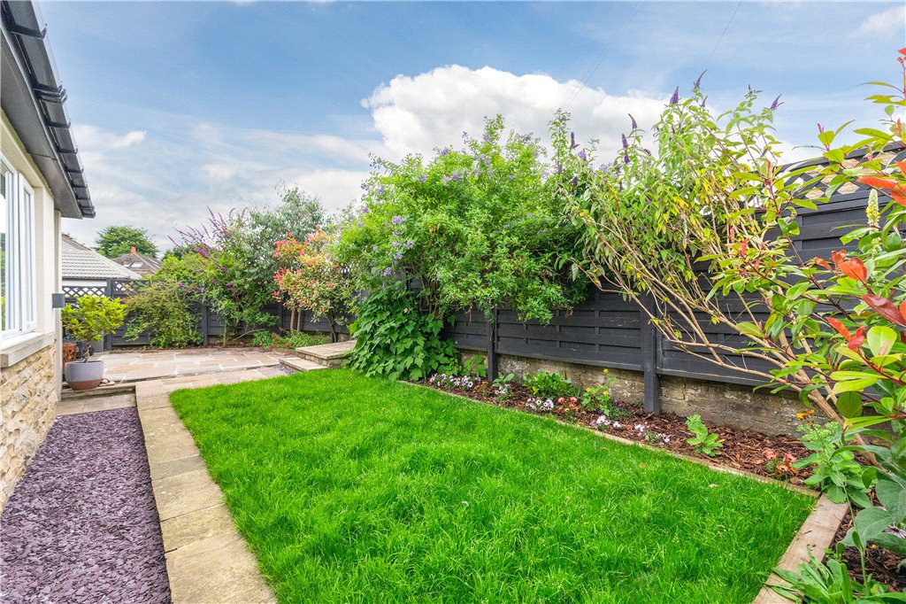 Moor Park Drive, Addingham, Ilkley, West Yorkshire, LS29, photo 6