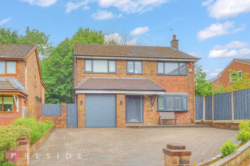 Lawnswood Castleton