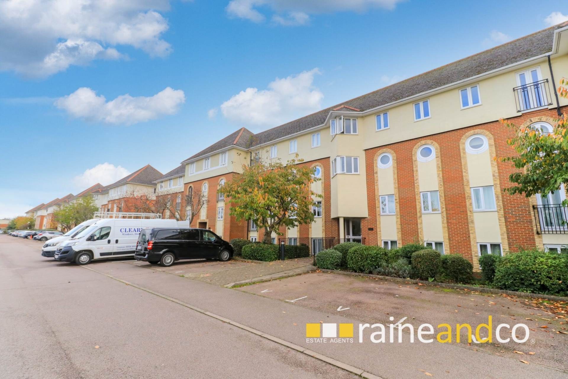 Walsingham Close