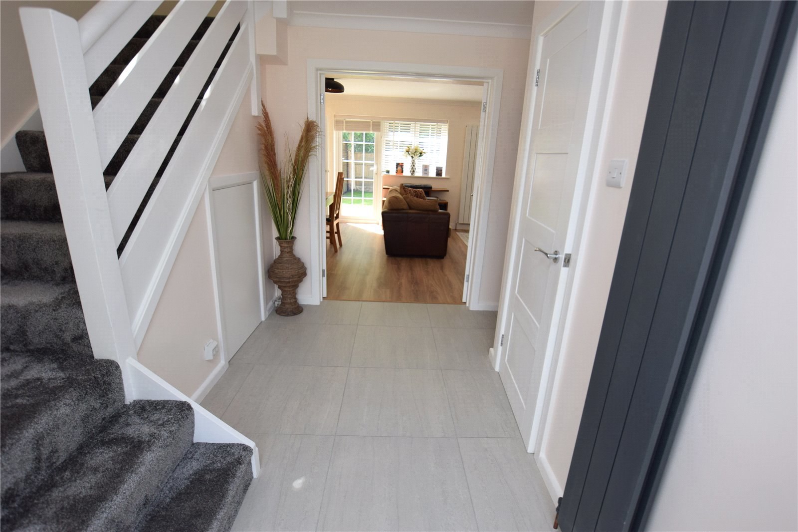 Sidlaws Road, Farnborough, Hampshire, GU14, photo 6