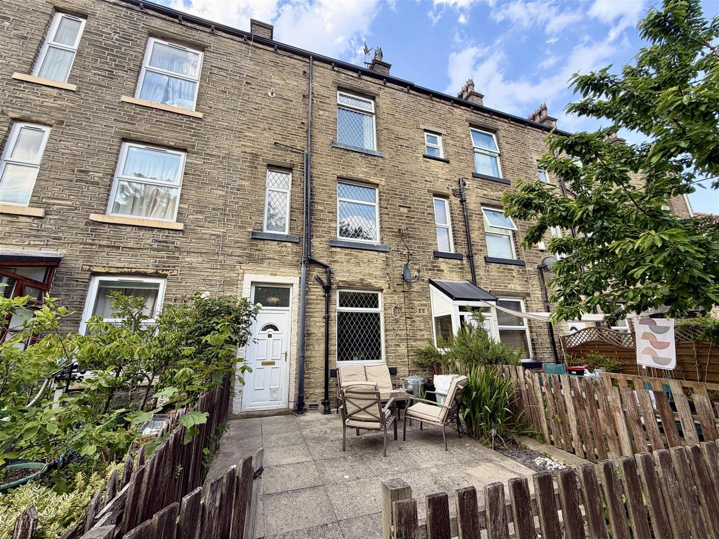 Cliffe Terrace Skircoat Green