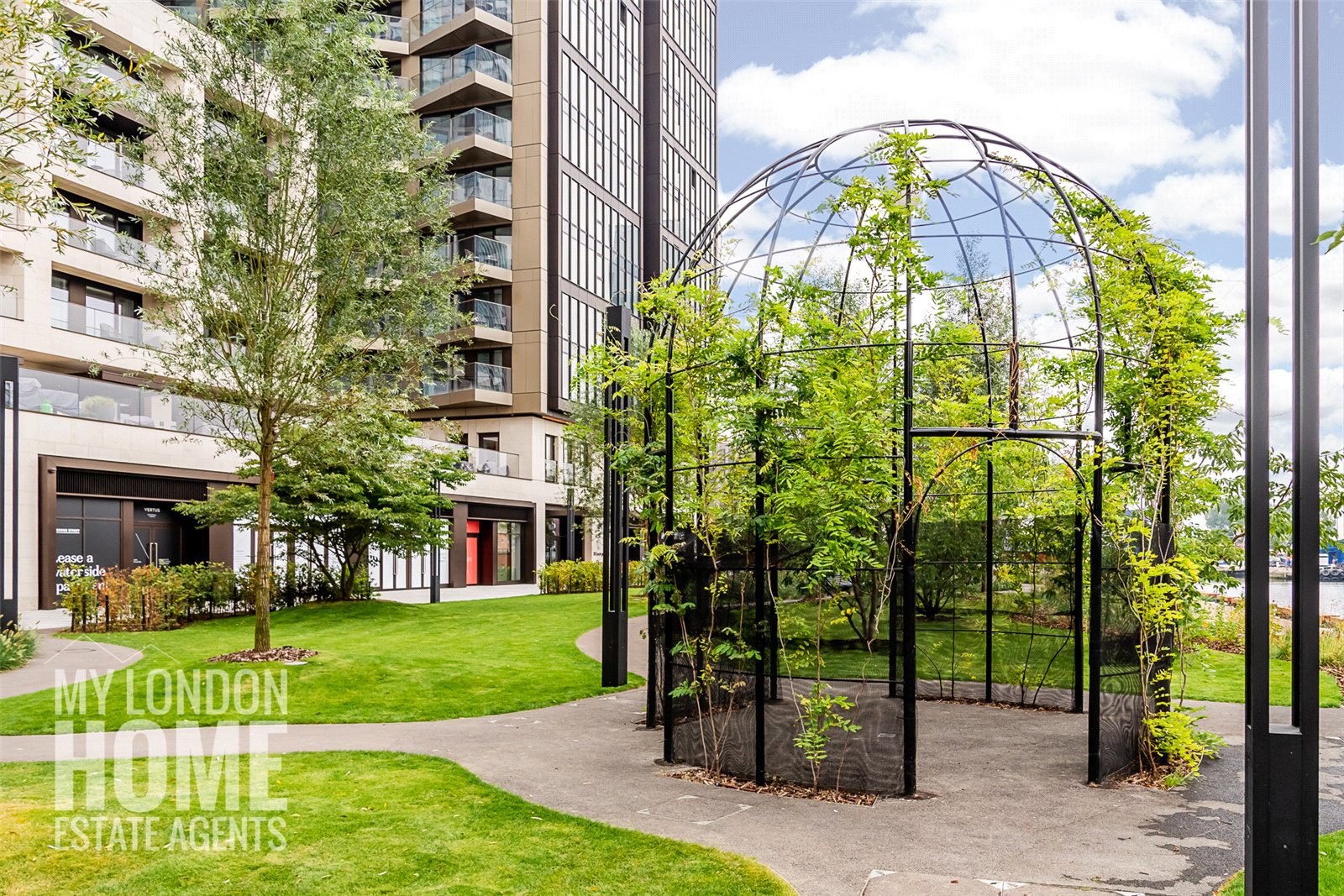 10 Park Drive, Canary Wharf, E14, photo 15