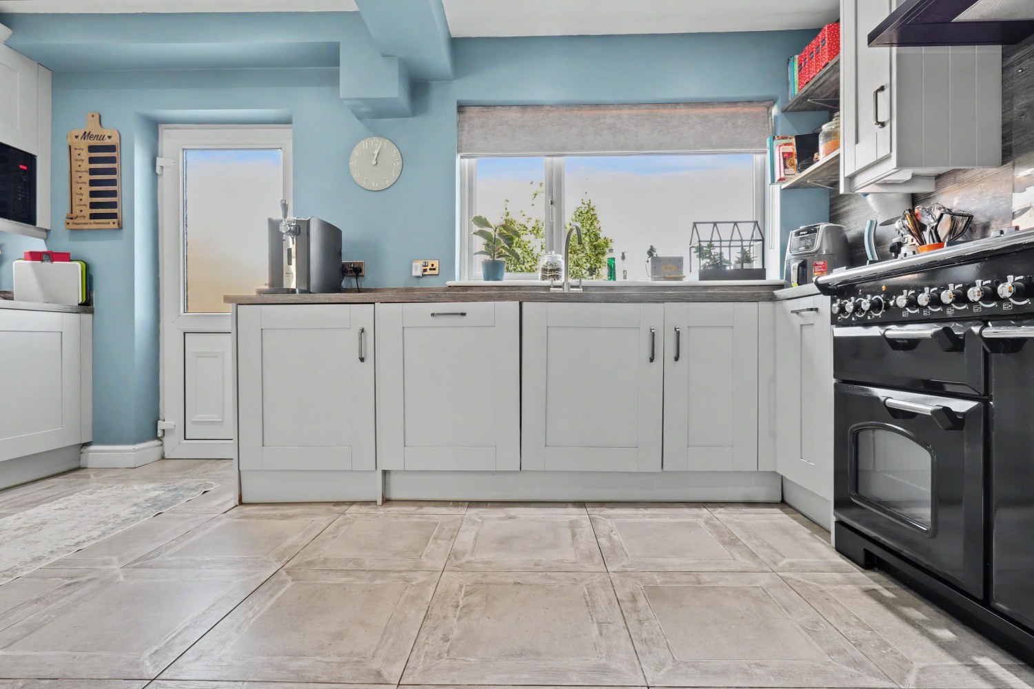 Manor Garth, Walton, Wakefield, West Yorkshire, WF2, photo 9