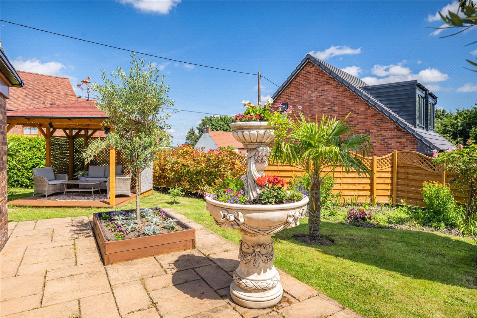Hillside Road, Ketley Bank, TF2, photo 30