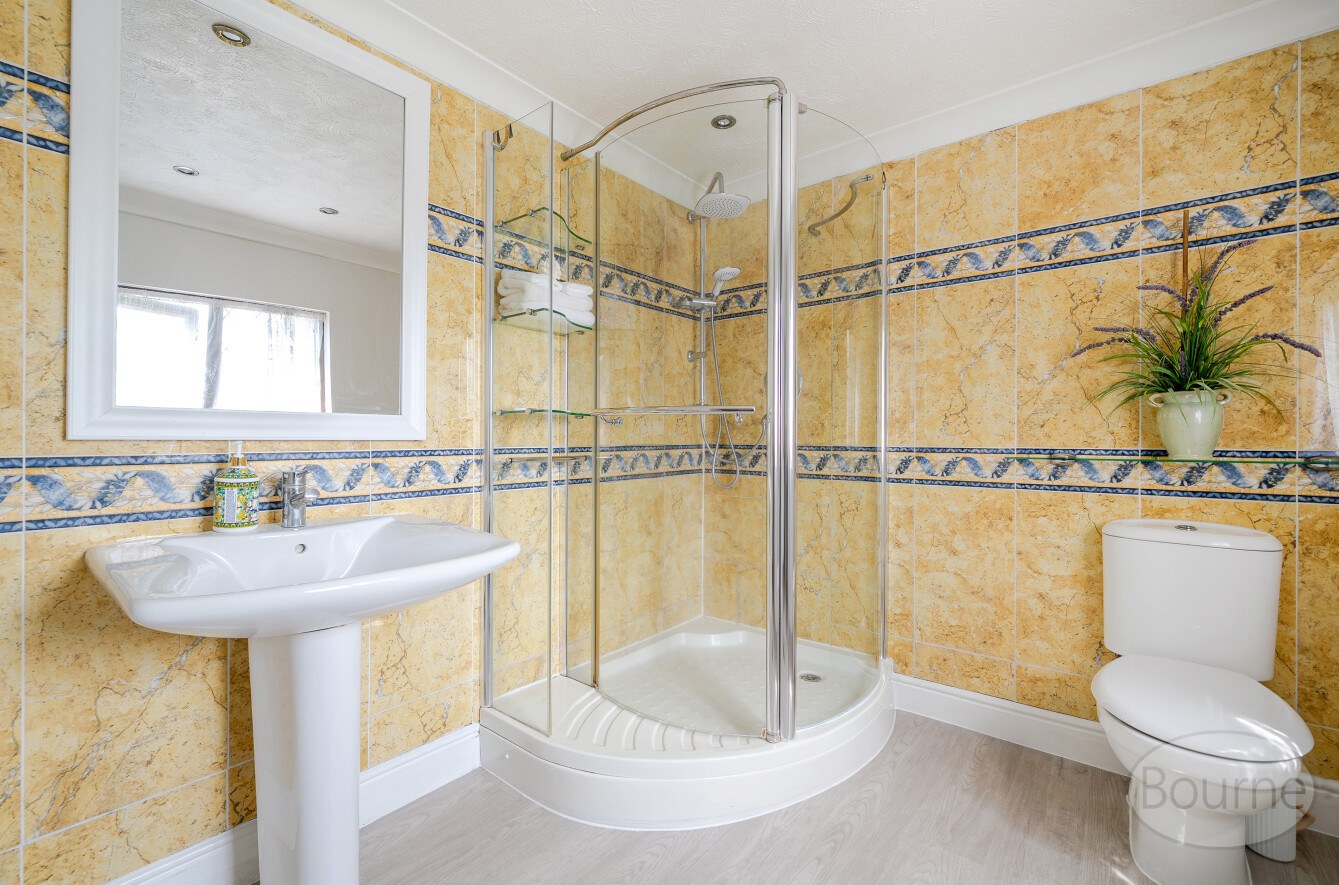 Elm Hill, Normandy, Guildford, Surrey, GU3, photo 10