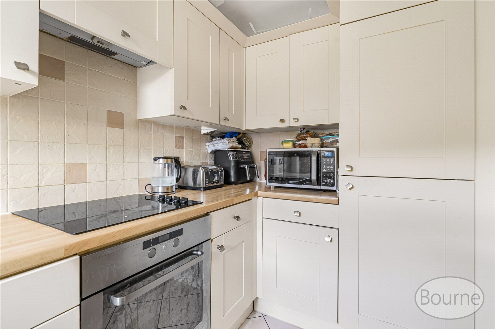 Hipley Street, Old Woking, Woking, Surrey, GU22, photo 5